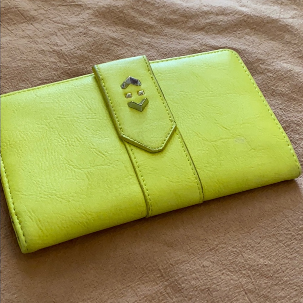 Stella & Dot Wallet